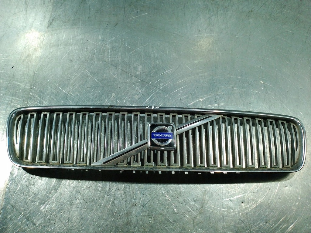 фото №1, Решётка радиатора решётка радиатора решётка радиатора volvo v50 bpcs52901 464-46