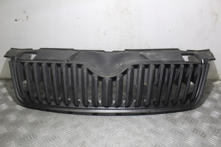 фото №1, Решётка радиатора решётка радиатора skoda fabia ii fl