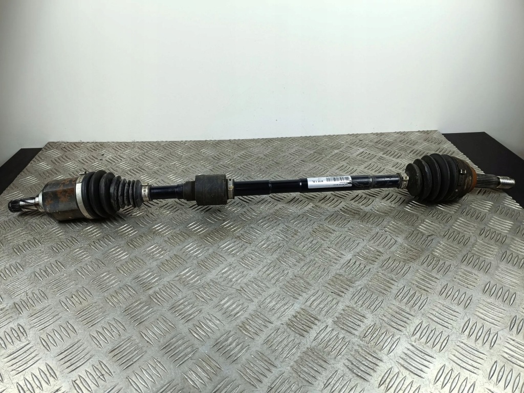 Купити 2023 mg zs привідний вал передня vs98220001