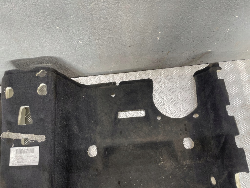 фото №12, Bmw g22 g82 коврик задняя часть обшивка задняя 9478776