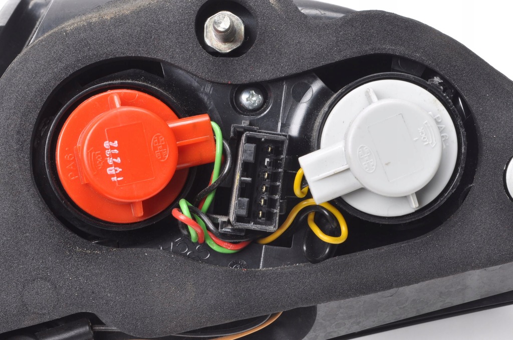 фото №11, Ferrari california f149 4.3 лампа левая задняя левый задняя 226439