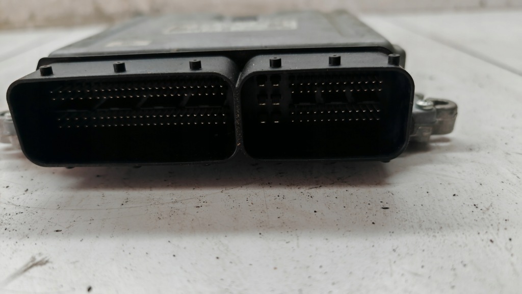 фото №9, Блок управления бортовой компьютер двигателя mercedes r w251 3.0 cdi 0281013385 a6421506791