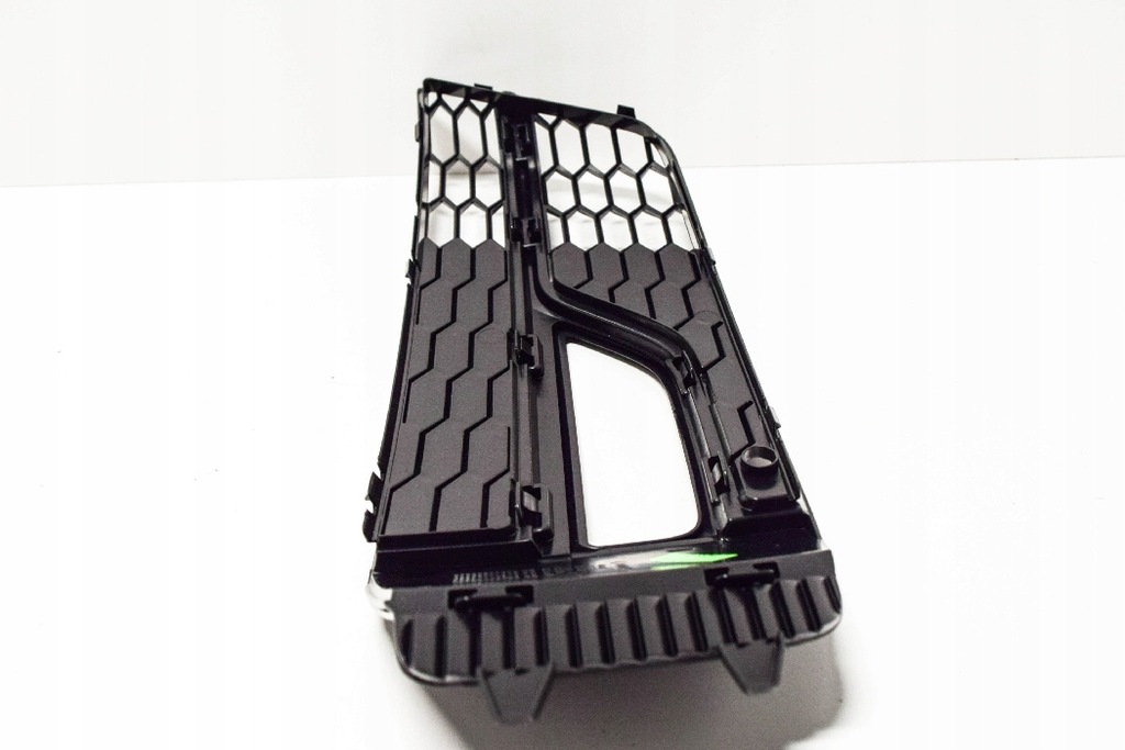 фото №7, Audi a4 b8 s4 решётка противотуманная передняя правая 8k0807682t01coryginalna