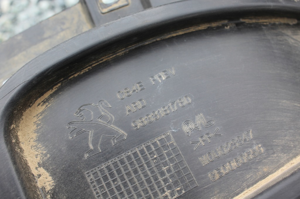 фото №8, Подкрылок правый задняя citroen c5 aircross гибрид #589