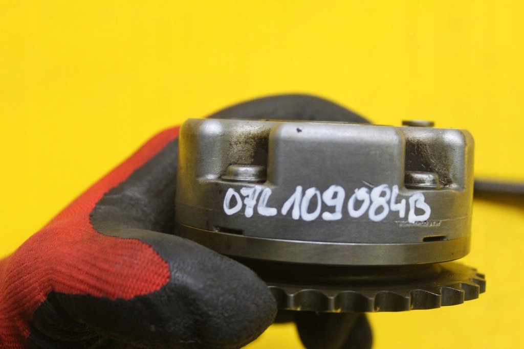 фото №6, Вариатор левый выпускной s6 c6 5.2 bxa 07l109084b