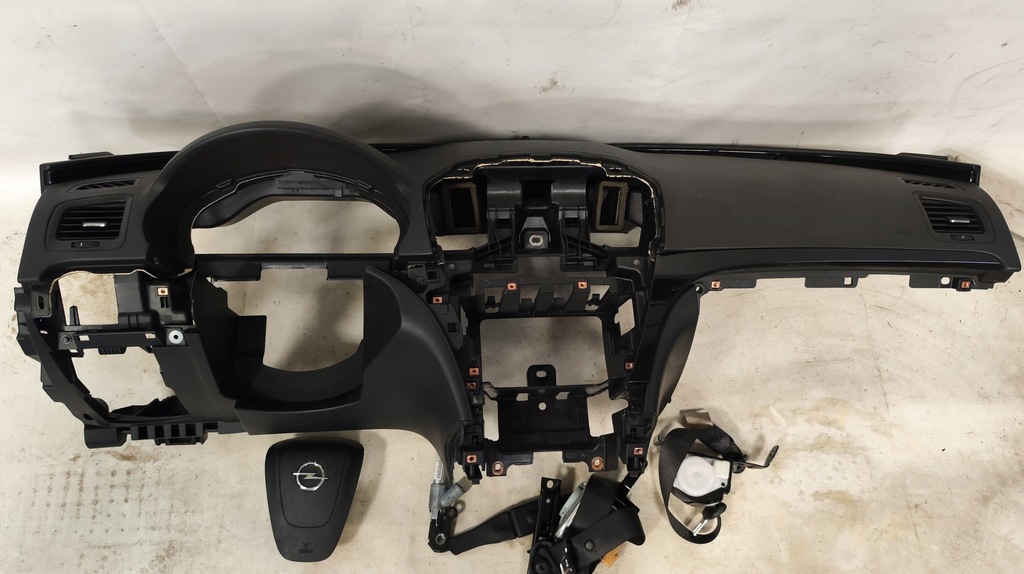 фото №1, Панель приладів подушки безпеки ремені подушка безпеки opel insignia a eu