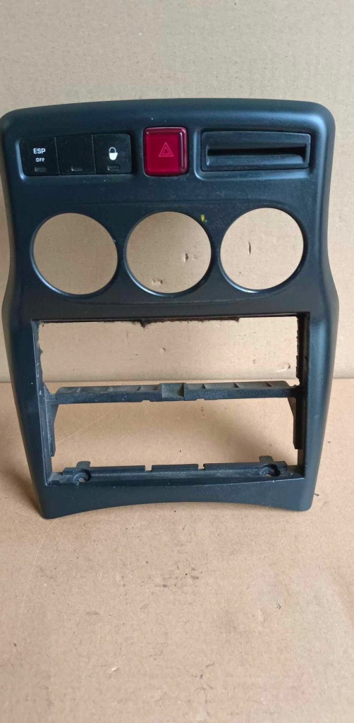 Купить Citroen c3 picasso 09-12 рамка радио панель приборная панель 96825462