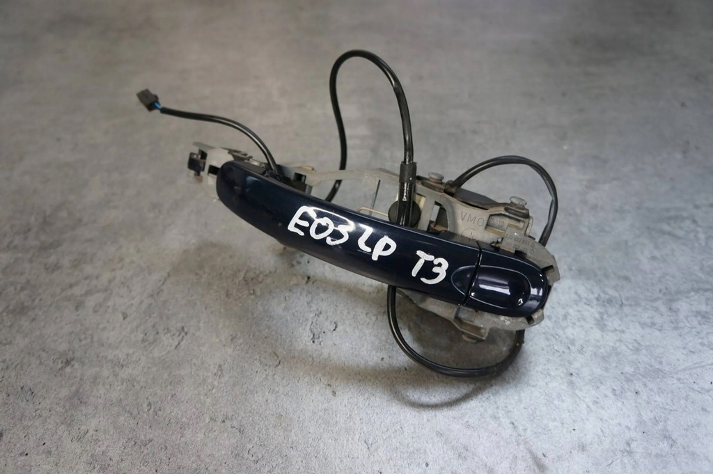 фото №1, Ручка левый перед передняя vw eos 5j0837885e