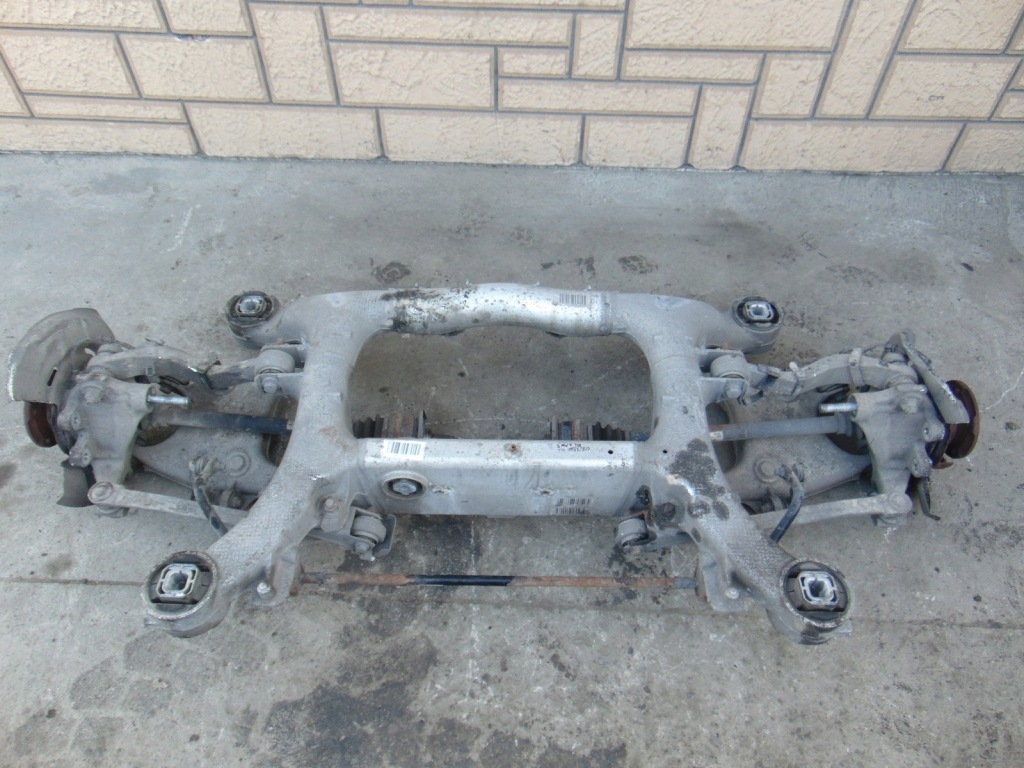 фото №1, Подвеска балка задняя bmw 7 f01 f02 08- 3.0d n57