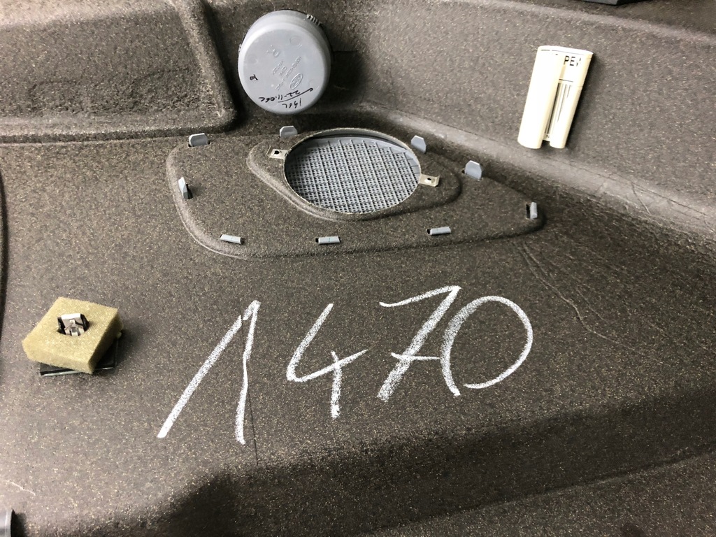 фото №15, Обивка обшивка багажника правый ford galaxy ii