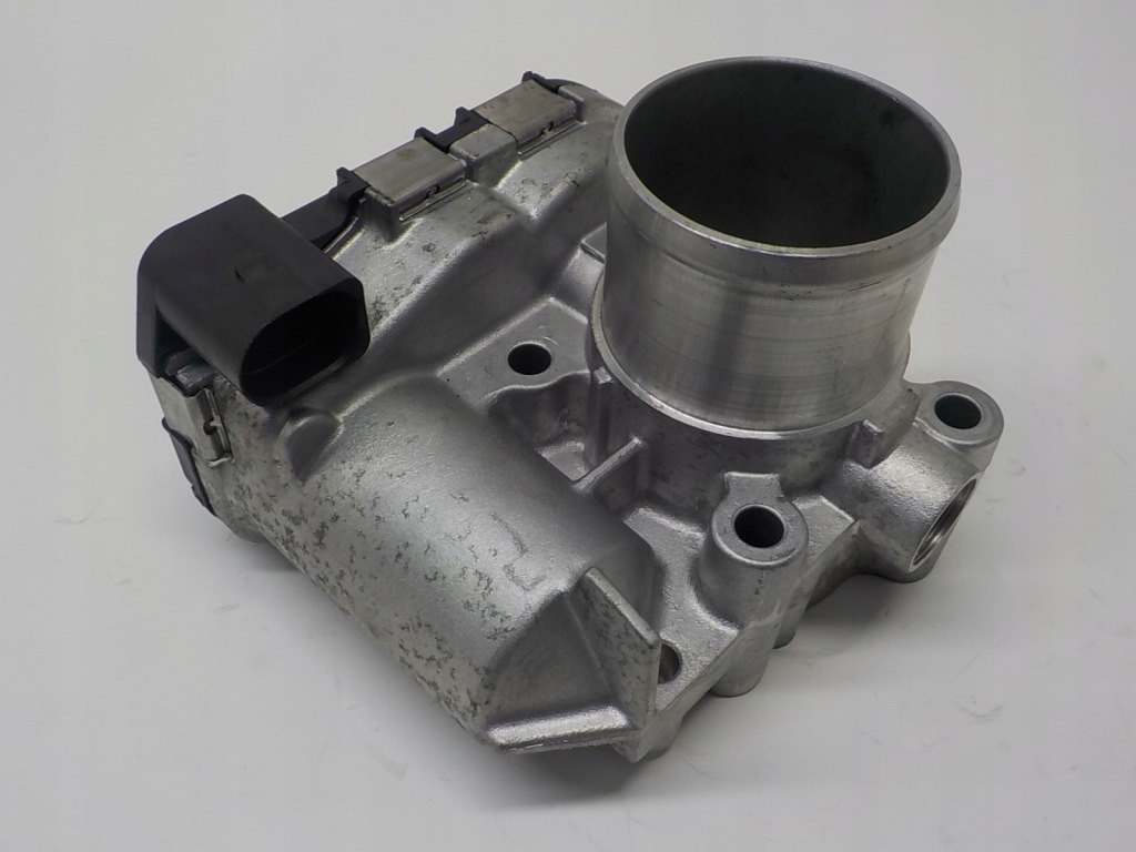 фото №1, Renault koleos i 2.0 dci дроссельная заслонка 8200330810e