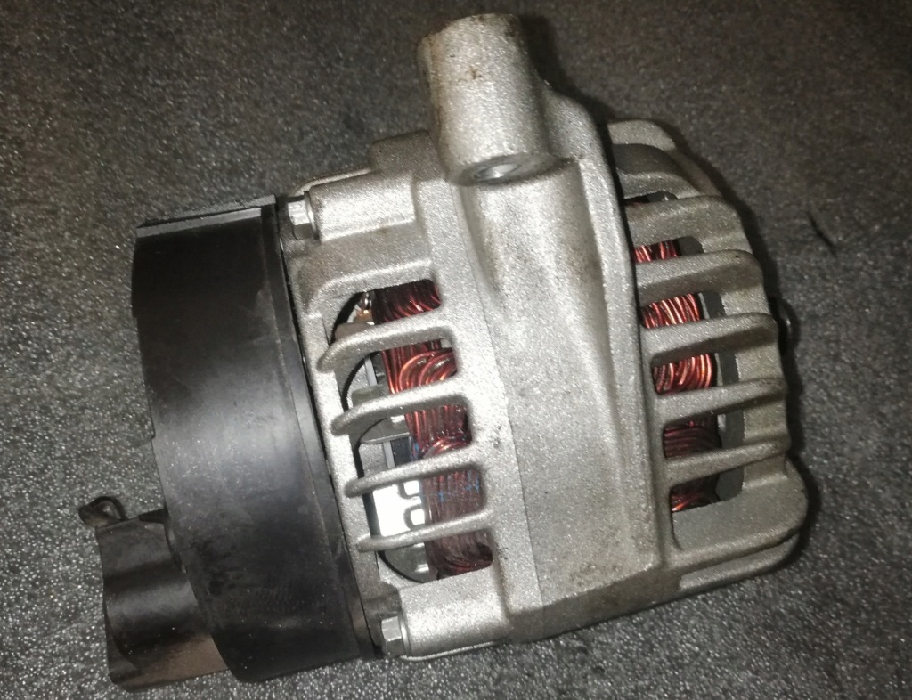 Купить Генератор fiat 102211-8471 dan519 denso