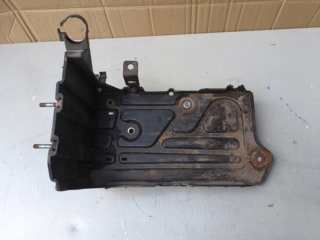 фото №1, Alfa romeo 159 brera корпус основание аккумулятор 50515574