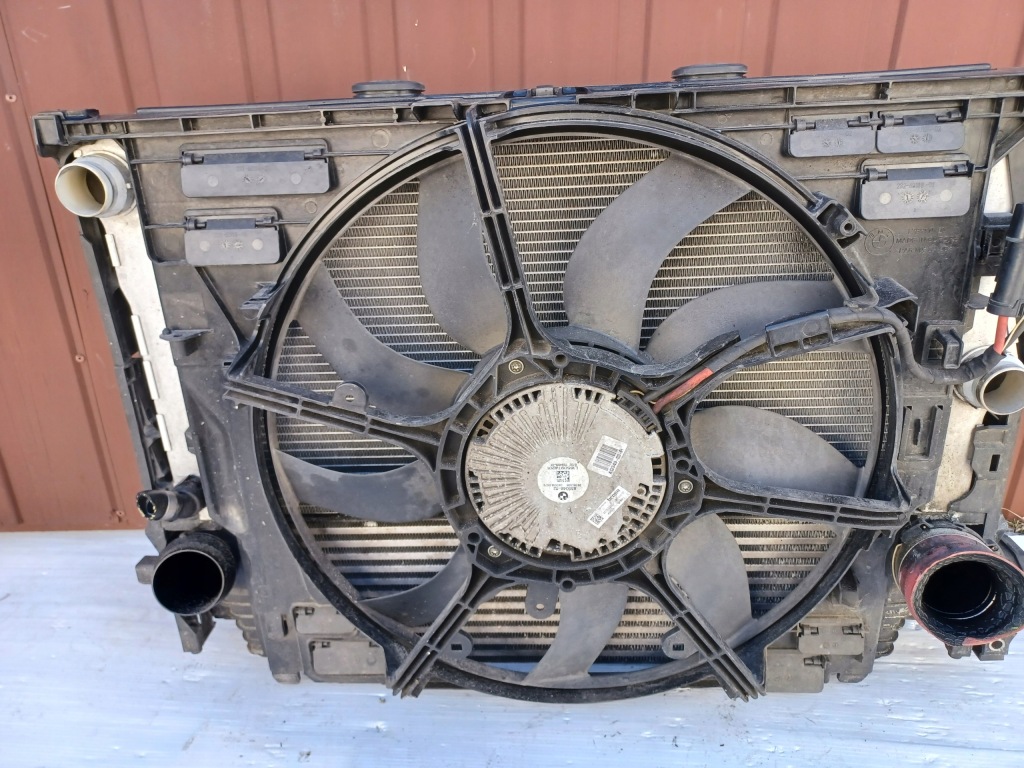Радиатор комплект вентилятор 8509174 bmw f10 f11 3.0d корпус woda кондиционер Недорого