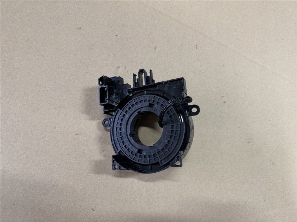 Стрічка шлейф подушка безпеки 255543182r renault trafic 4 iv 22-25r Недорого