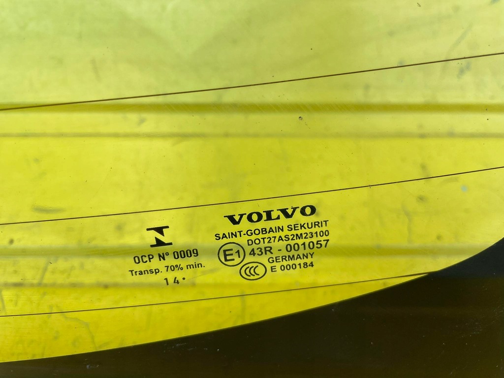 фото №2, Volvo s60 ii скло задня