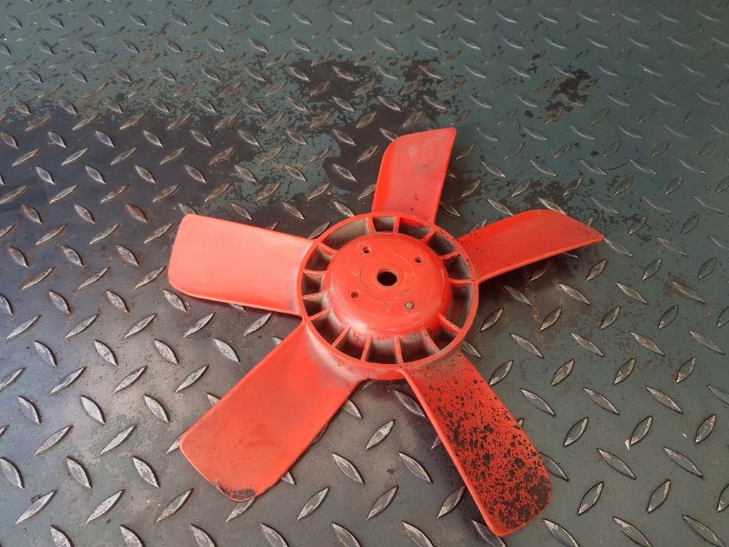 Вентилятор 360 mm насоса води 1 257 039 bmw e12 e21 315 316 318 320i m10 Зі Шроту