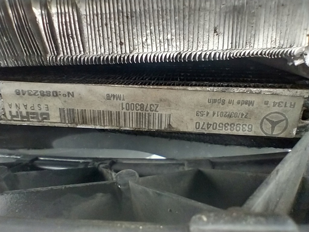 фото №12, Mercedes vito w639 автоматическая коробка передач 3.0 pas передний радиатор комплект a6395004200