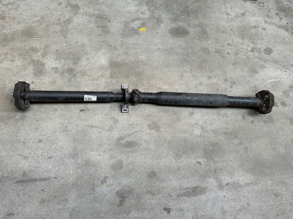 Купить Mercedes e-klasa w213 6.3 amg wal приводной a2134104802