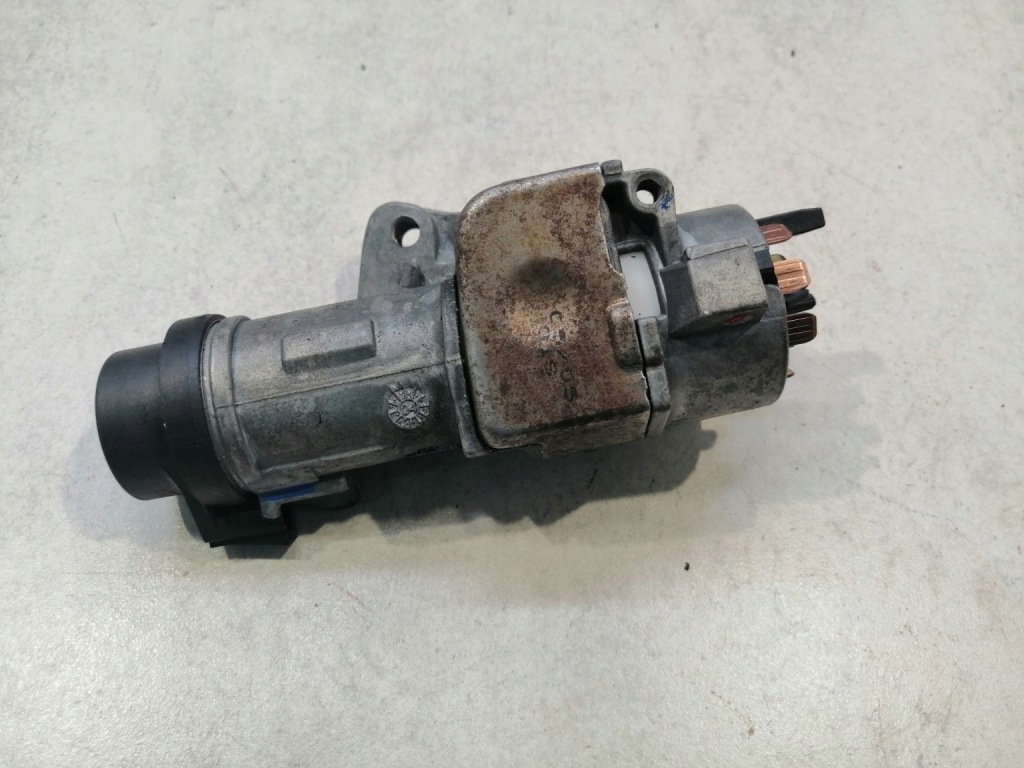 фото №6, Замок зажигания с ключ vw polo 9n 1.2 12v 4b0905851