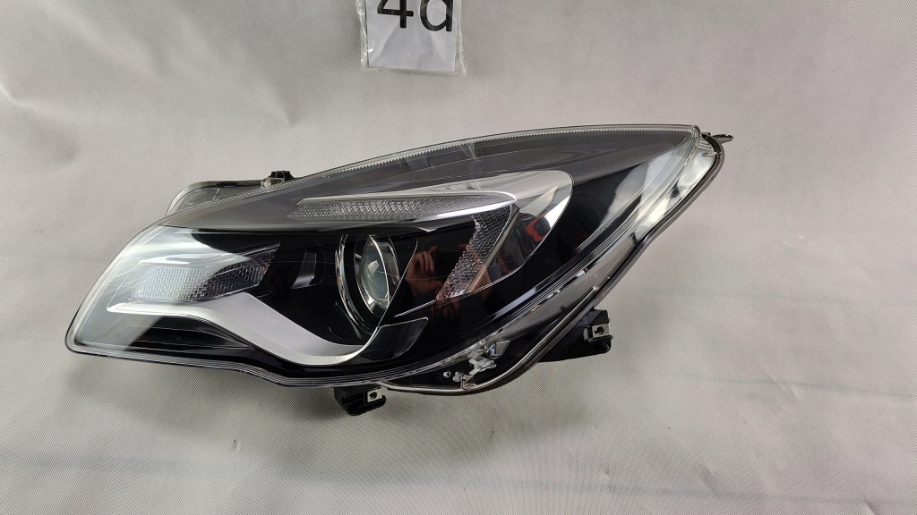 Opel insignia a рестайлинг  фара led левый фара левая 13409906 в Украине