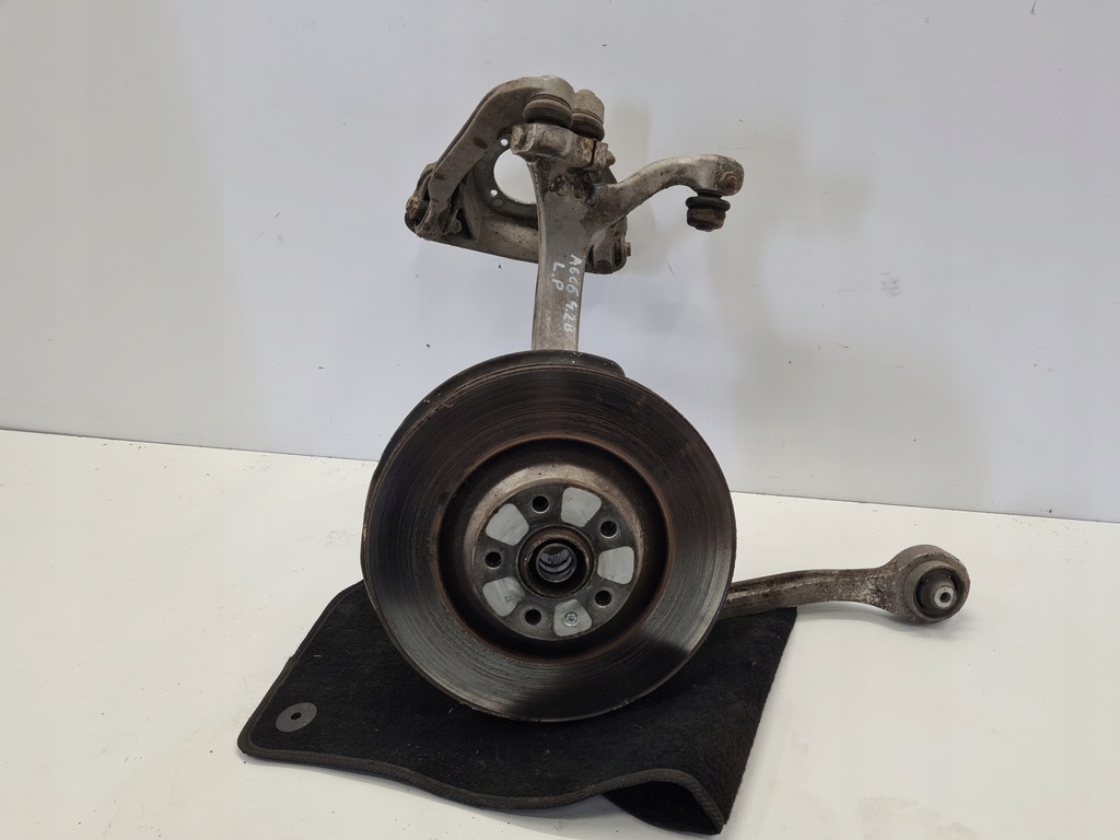 фото №1, Audi a6 c6 поворотный кулак mcperson левый перед 4.2 v8