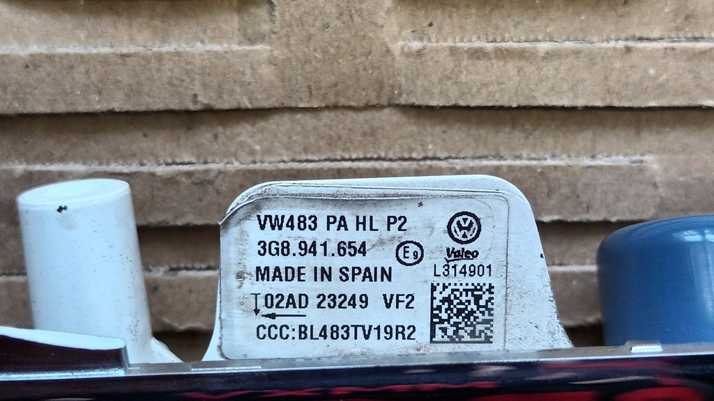 фото №4, Ліва молдинг решітка led vw arteon lift 2020-