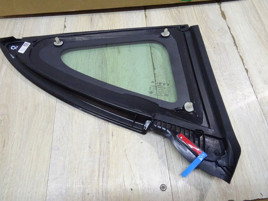 фото №6, Tesla model 3 23- ii lift скло кузовна трикутник права задня 1915484-40-c