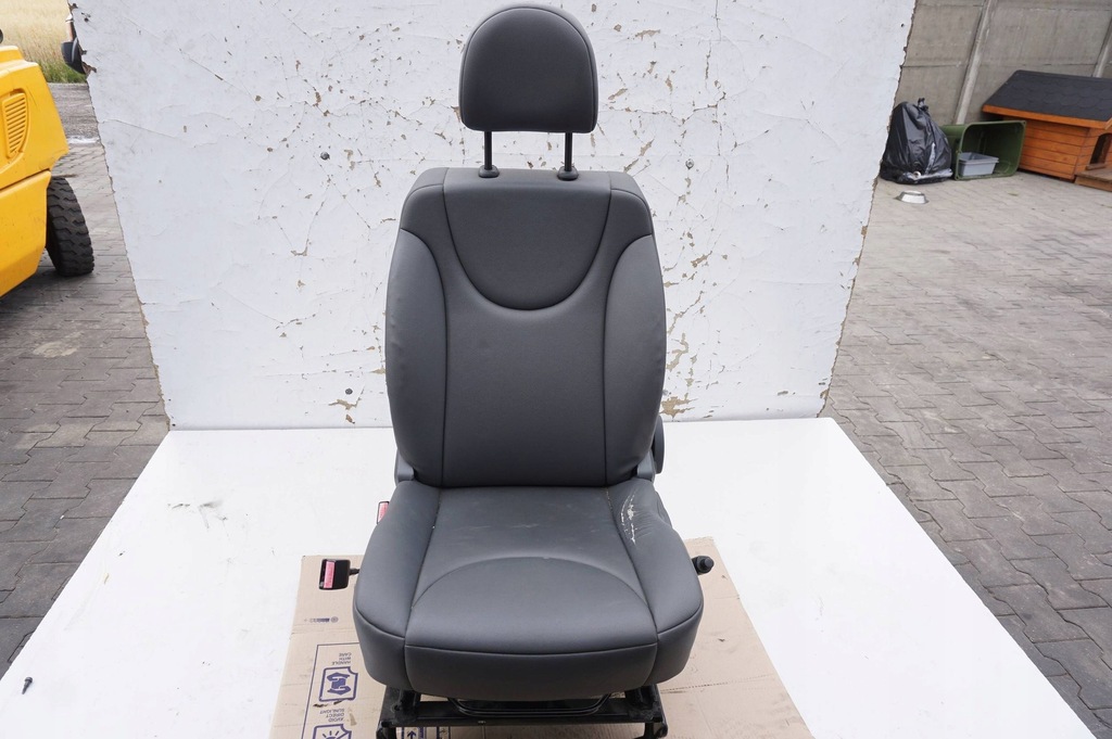 фото №1, Сиденье водителя левый перед peugeot expert 2 ii