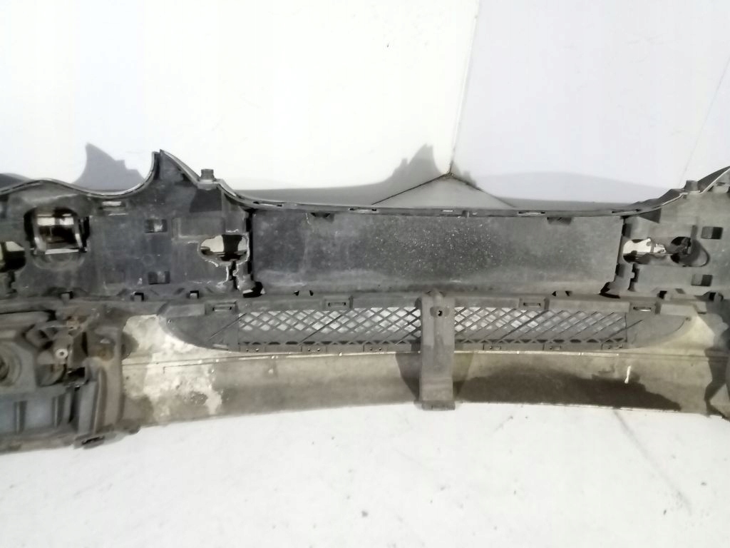 Mercedes c klasa w203 бампер перед передний 197 Недорого