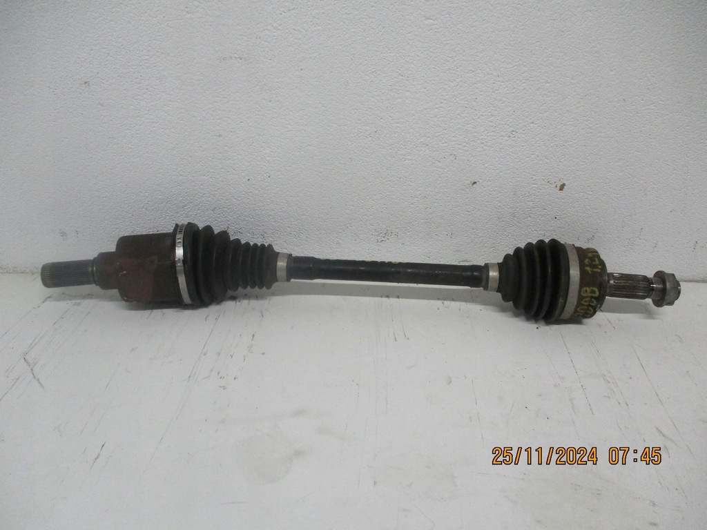 фото №1, Привідний вал ліва peugeot 2008 ii 1,2thp 9825384180