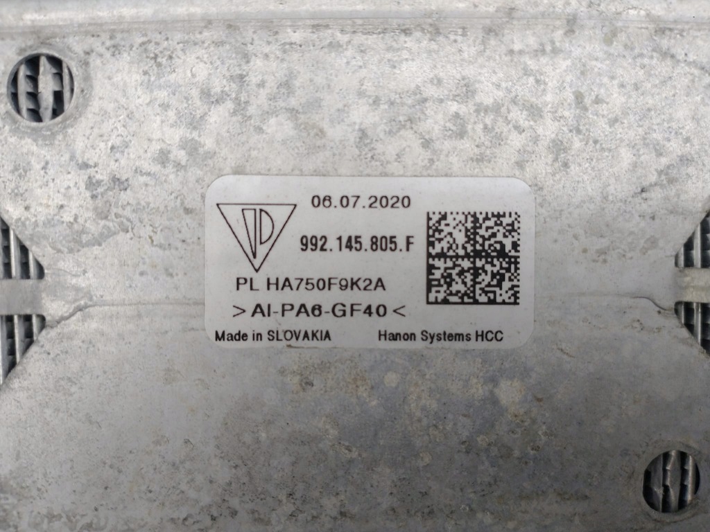 фото №9, Радіатор інтеркулер porsche 911 992 992145805f оригінал