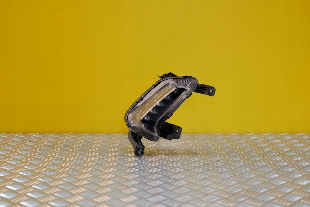 фото №1, Hyundai elantra 2017- противотуманная фара лампа drl led правая