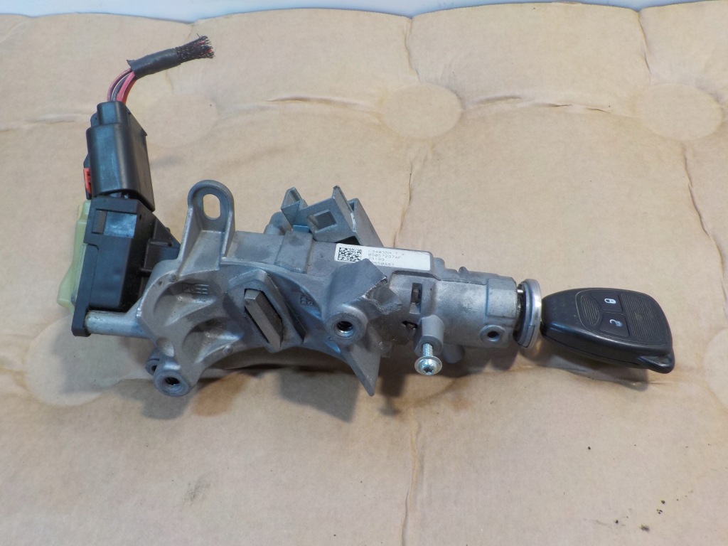 Купить Замок зажигания dodge 05057297af