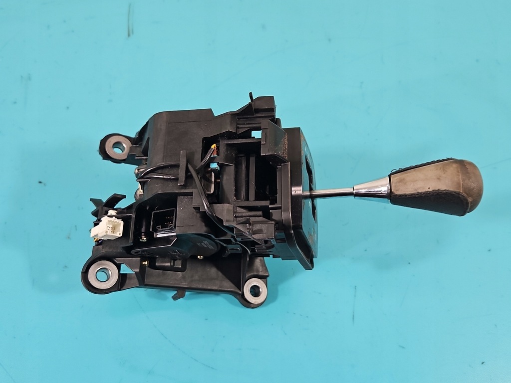 фото №1, Рычаг переключения передач corolla verso ii автоматическая коробка передач