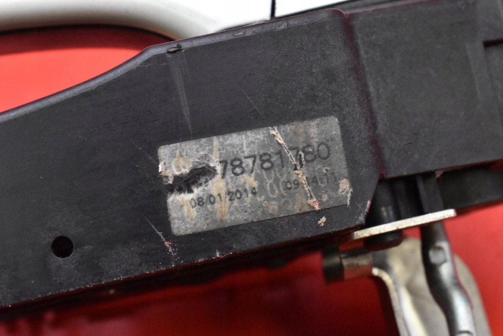 Купити Ручка ліва перед передня kwed 9678781780 citroen ds5 12-15