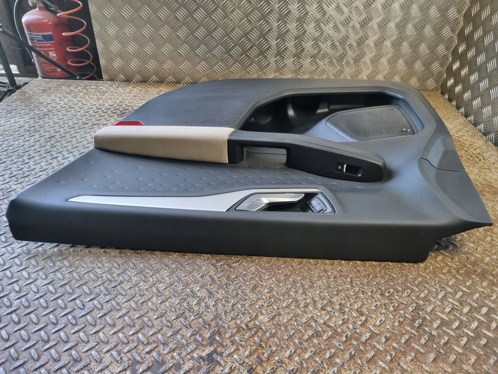 фото №10, Ford escape iv 2020 po правая обшивки дверь