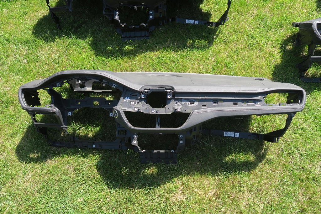 фото №1, Ford focus mk4 панель приладів консоль оригінал vignale !!