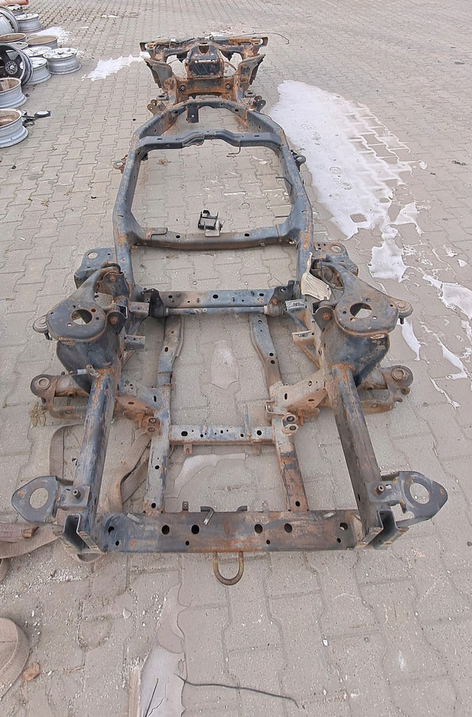 фото №1, Рама land rover discovery iii 2.7d