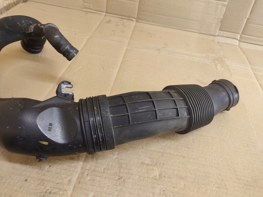 фото №4, Citroen c5 iii шланг труба воздуха turbo 2.7hdi