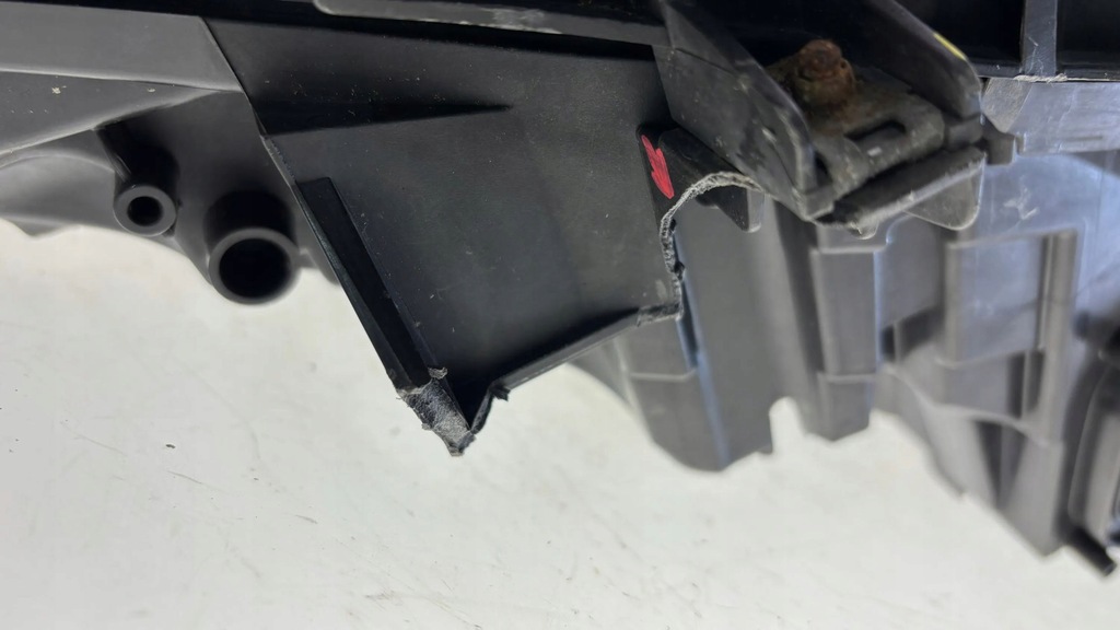 фото №7, Alfa romeo stelvio 2018 лампы передние