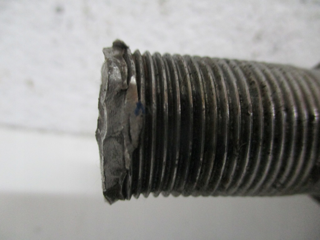 Приводной вал перед передняя левая citroen ds7 1,5 9812220480 Доставка