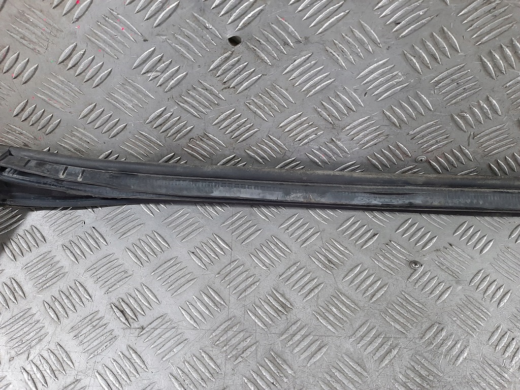 фото №13, Chrysler sebring cabrio ii 01r прокладка крыша