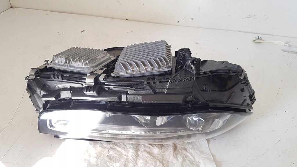 фото №12, Mercedes s klasa s 223 a223 w223 лампа правая перед kpl нет клееная digital