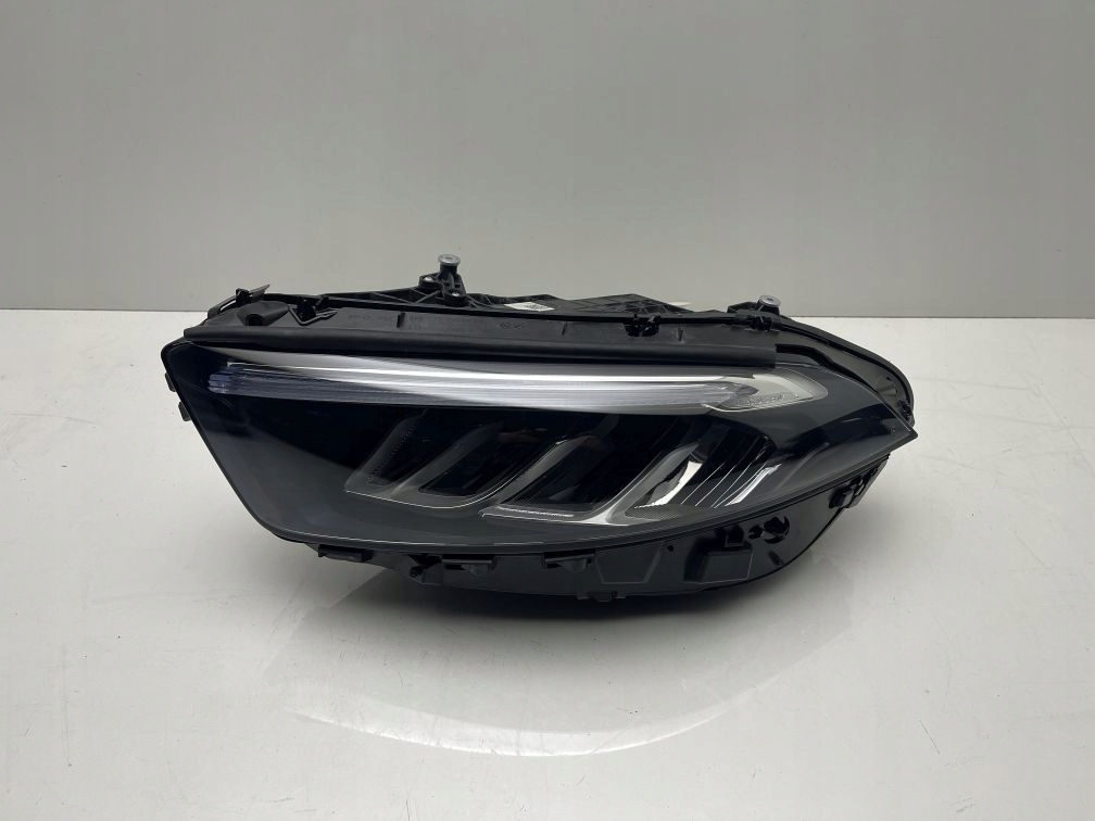 Купити Фара ліва mercedes a klasa w177 full led a1779062106