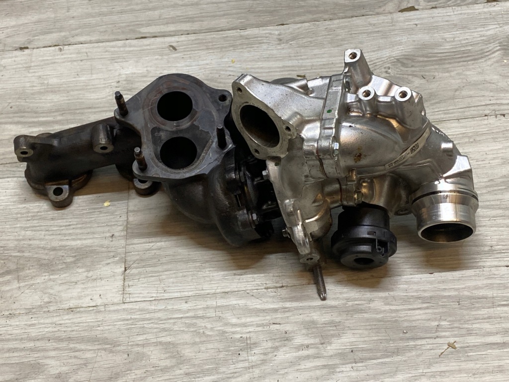 Купити Турбонагнітач renault master 3 2.3dci 144104619r