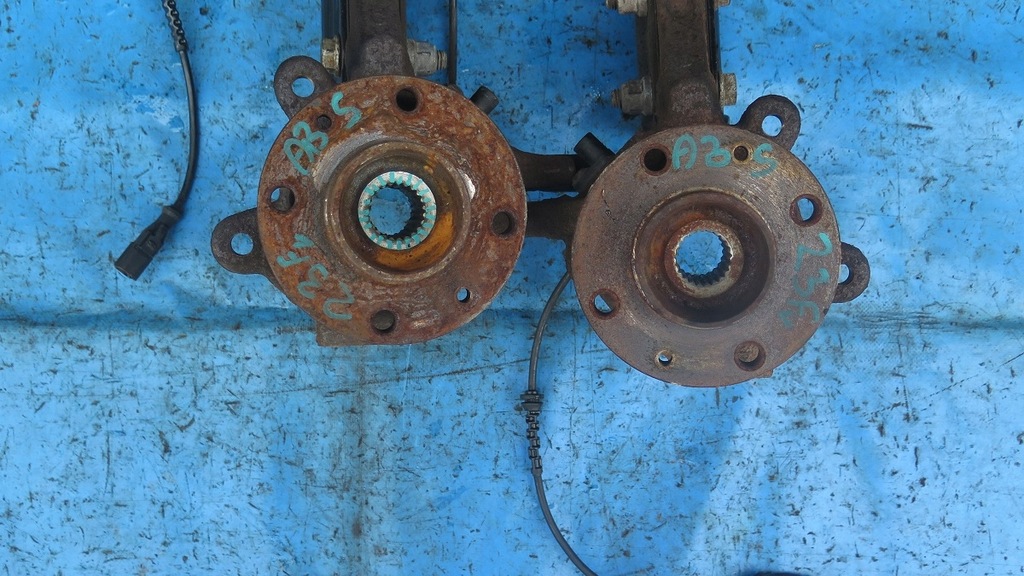 фото №1, Поворотный кулак перед левая renault twingo ii 2007-2014