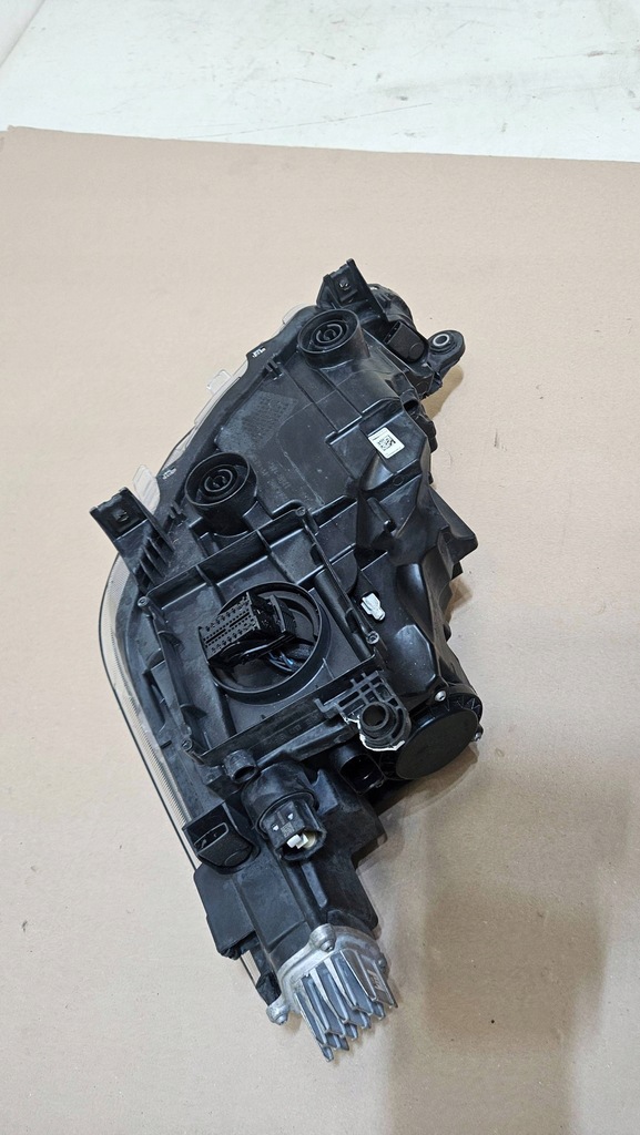 фото №10, Лампа перед передняя правая seat ibiza v arona led 5f1941008e