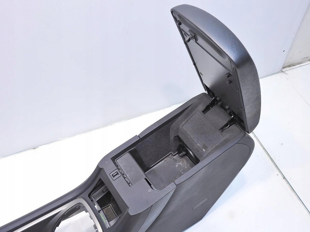 фото №9, Тунель середній підлокітник citroen c5 iii