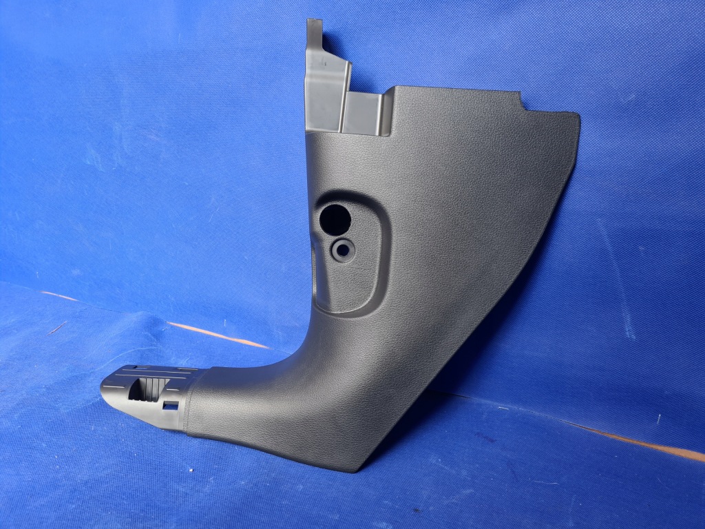 Audi e-tron 55 накладка поріг ліва стійка a 4kl867271 Зі Шроту